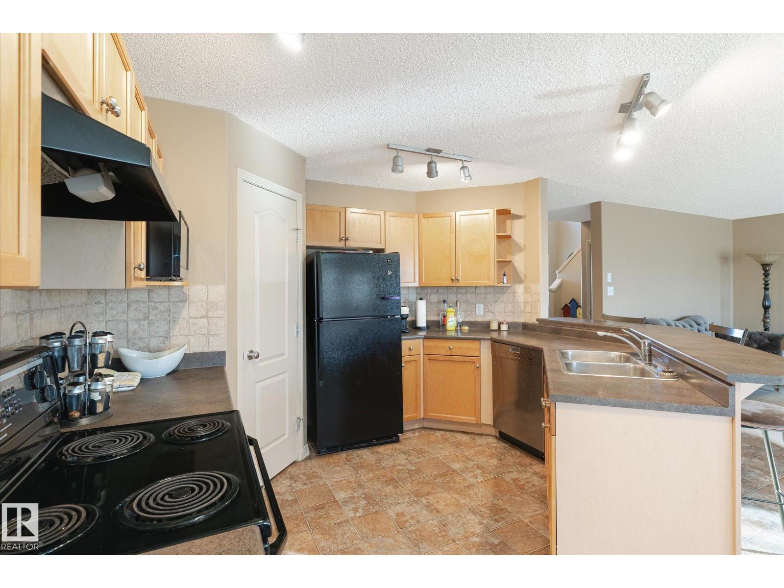 1969 Garnett Wy Nw, Edmonton, Alberta  T5T 6T5 - Photo 13 - E4465889