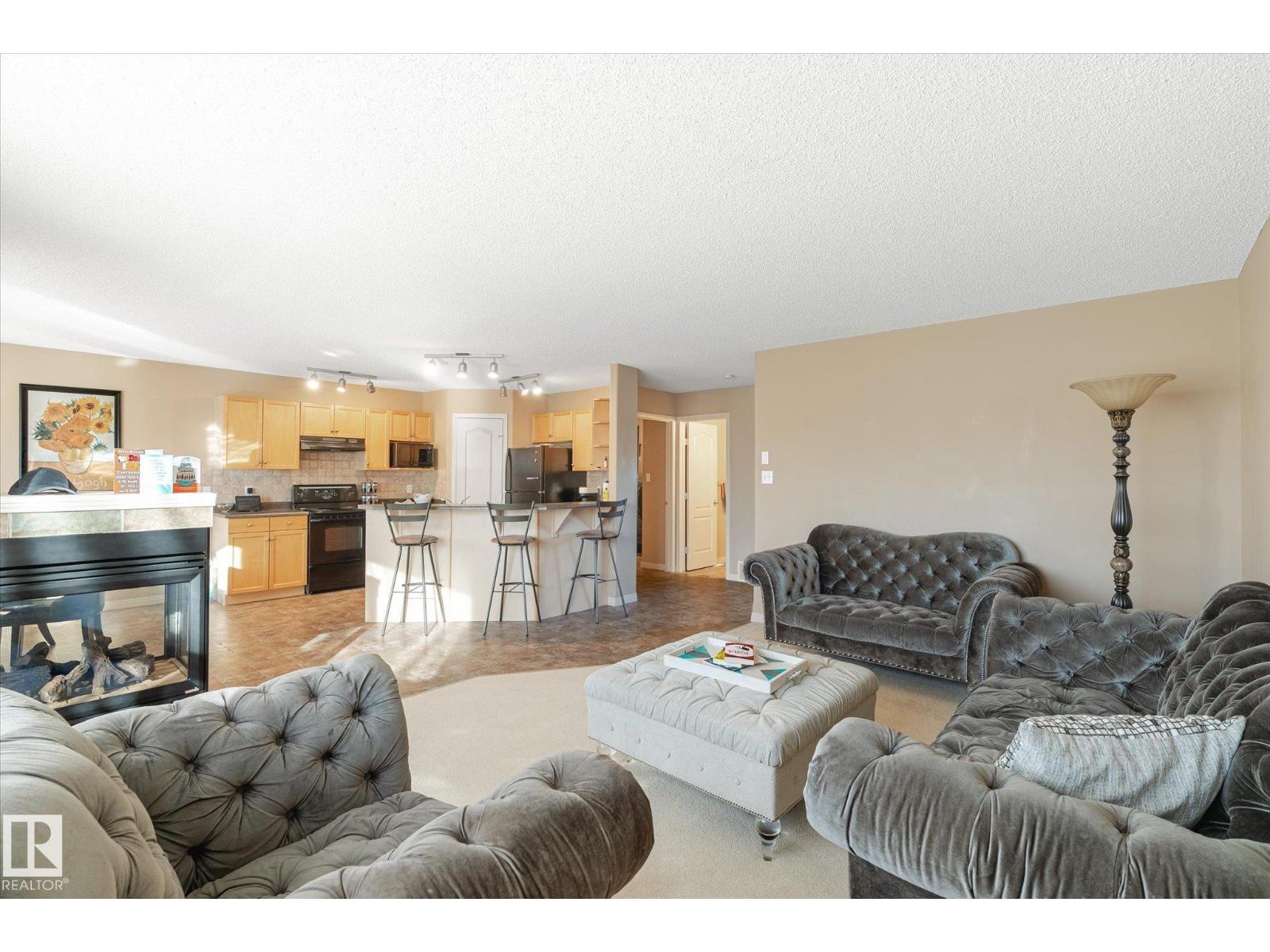 1969 Garnett Wy Nw, Edmonton, Alberta  T5T 6T5 - Photo 4 - E4465889