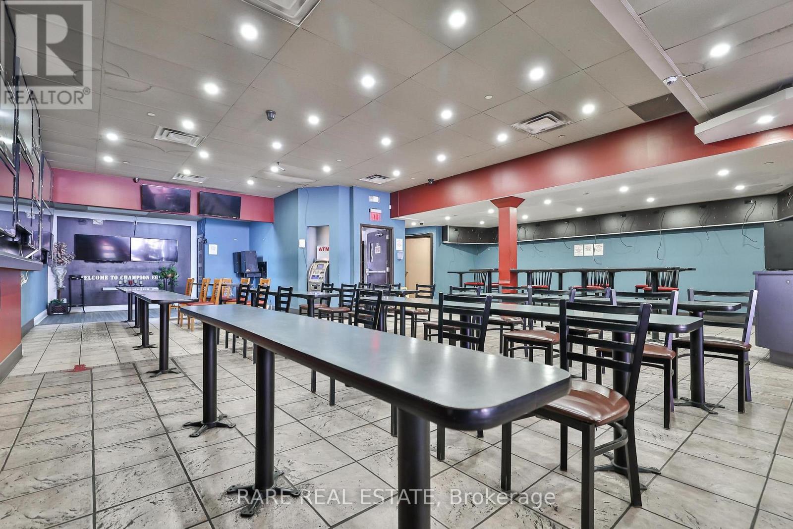 1861 Eglinton Avenue W, Toronto, Ontario M6E 2J3 - Photo 19 - W12548994