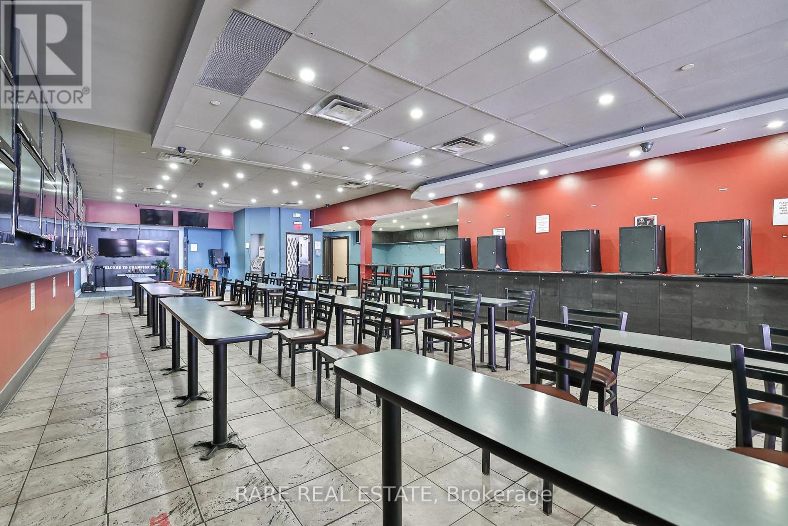 1861 Eglinton Avenue W, Toronto, Ontario M6E 2J3 - Photo 21 - W12548994