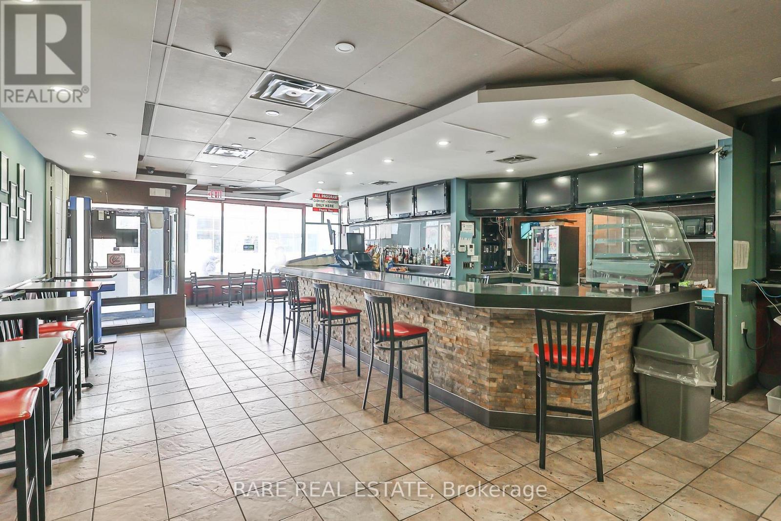 1861 Eglinton Avenue W, Toronto, Ontario M6E 2J3 - Photo 3 - W12548994