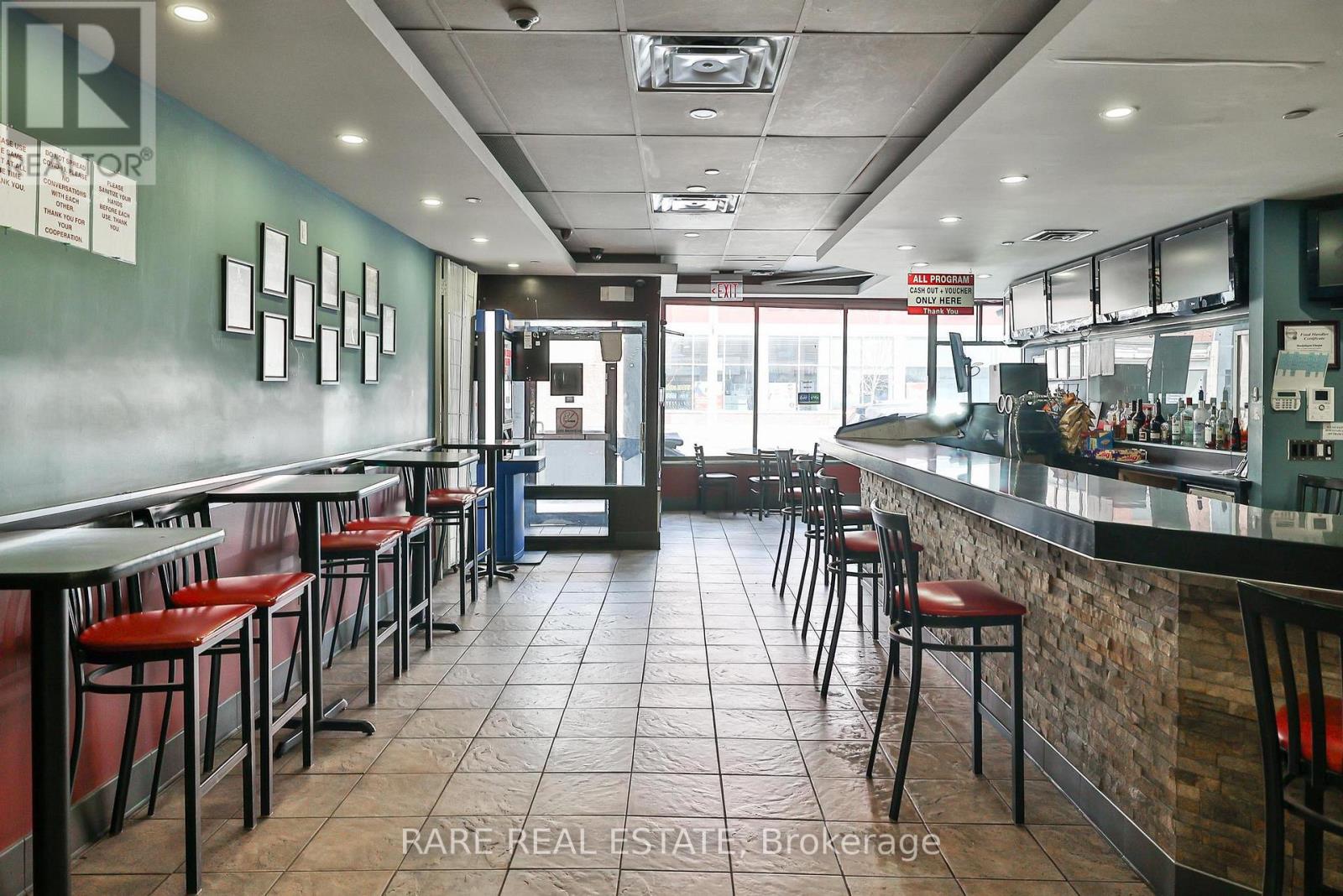 1861 Eglinton Avenue W, Toronto, Ontario M6E 2J3 - Photo 7 - W12548994