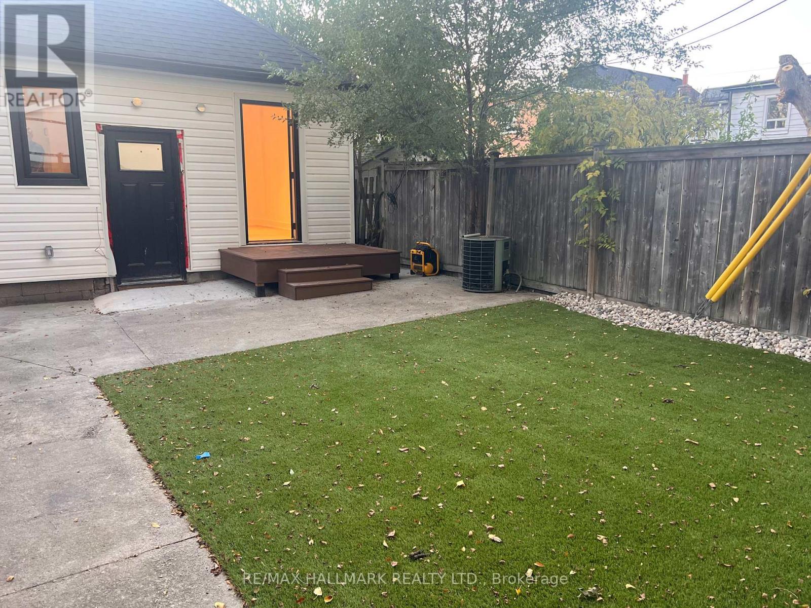 709 WILLARD AVENUE, Toronto, Ontario