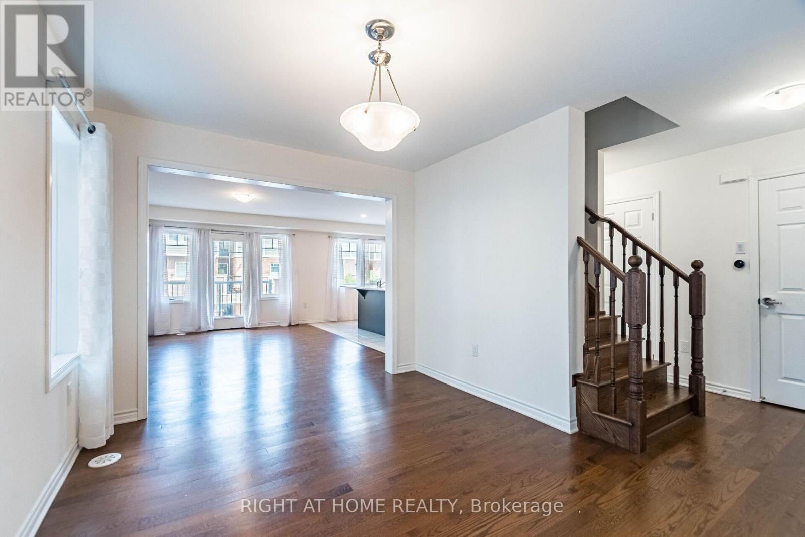 98 - 1000 Asleton Boulevard, Milton, Ontario  L9T 9L4 - Photo 13 - W12410829