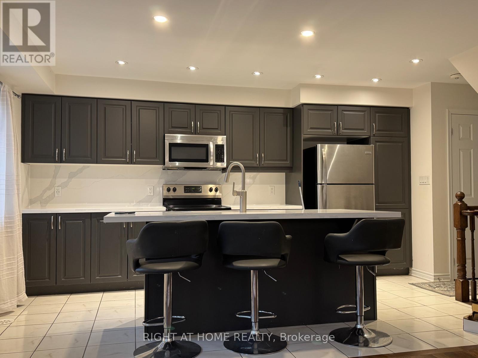 98 - 1000 Asleton Boulevard, Milton, Ontario  L9T 9L4 - Photo 20 - W12410829