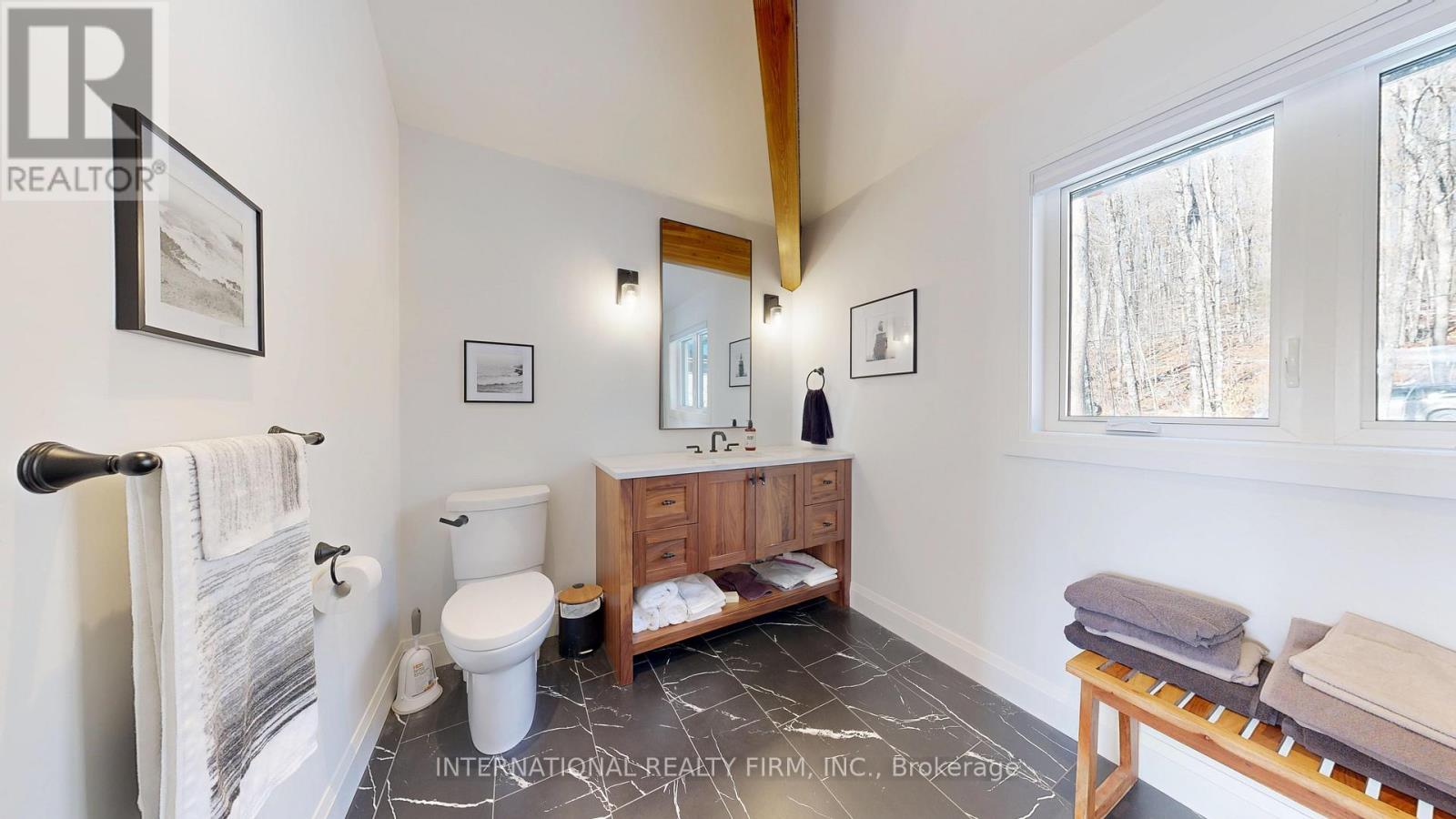 1073 Watson Road, Lake Of Bays, Ontario P0B 0A3 - Photo 21 - X12549000