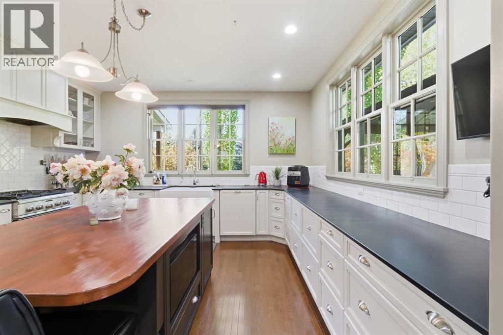 25 Paradise Bay, Chestermere, Alberta  T1X 0M9 - Photo 6 - A2264684