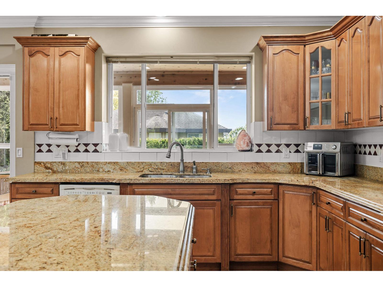 15350 82 Avenue, Surrey, British Columbia  V3S 2K7 - Photo 10 - R3055470