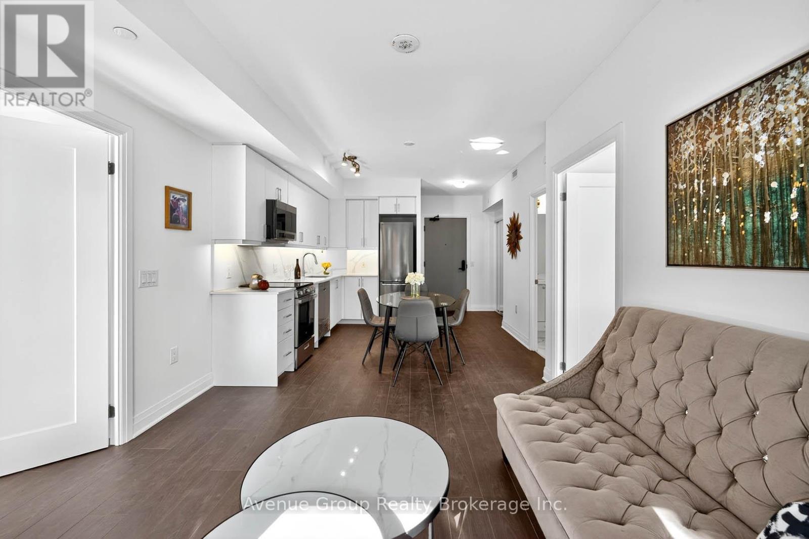 201 - 700 Sheppard Avenue W, Toronto, Ontario  M3H 0G5 - Photo 13 - C12482257