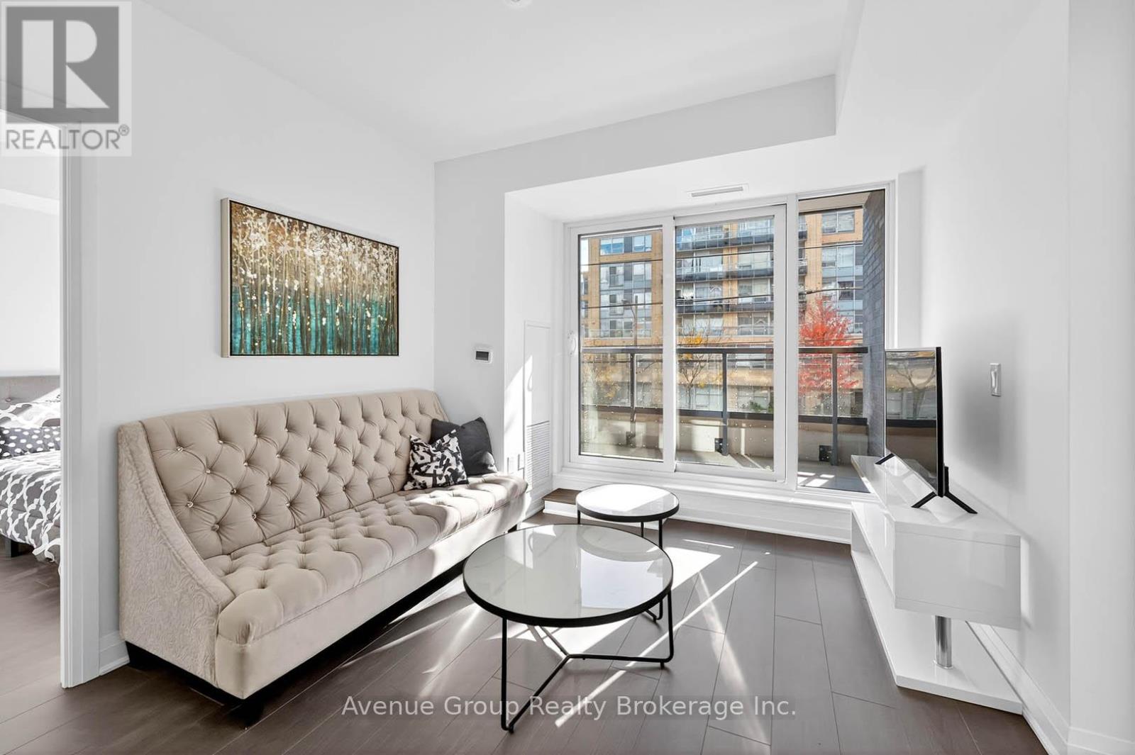 201 - 700 Sheppard Avenue W, Toronto, Ontario  M3H 0G5 - Photo 10 - C12482257