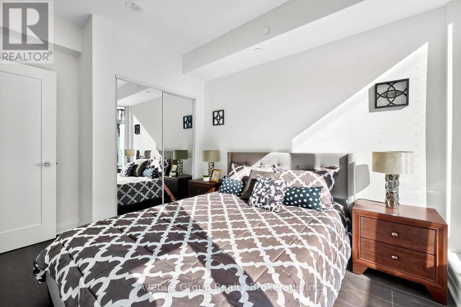 201 - 700 Sheppard Avenue W, Toronto, Ontario  M3H 0G5 - Photo 23 - C12482257