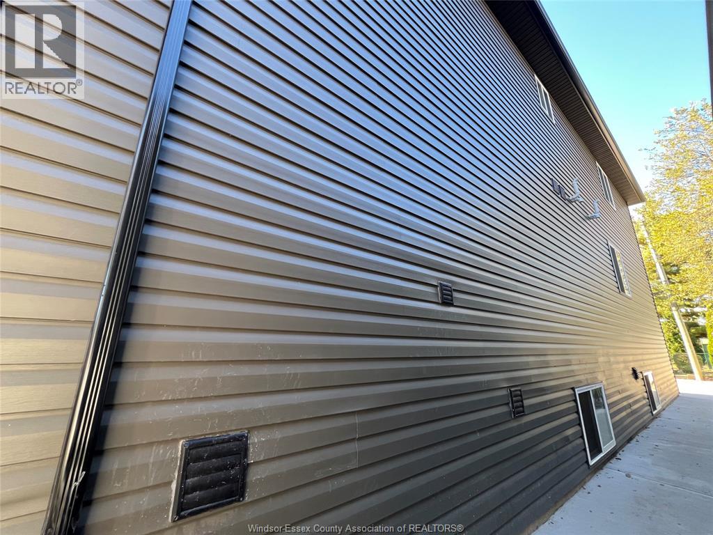 917 Mckay Unit# 2–m-R1, Windsor, Ontario N9B 2A4 - Photo 23 - 25027024
