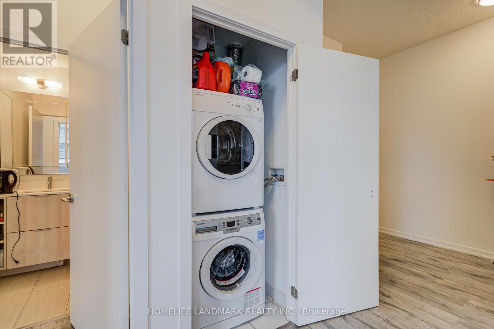 302 - 50 Forest Manor Road, Toronto, Ontario  M2J 0E3 - Photo 15 - C12549010