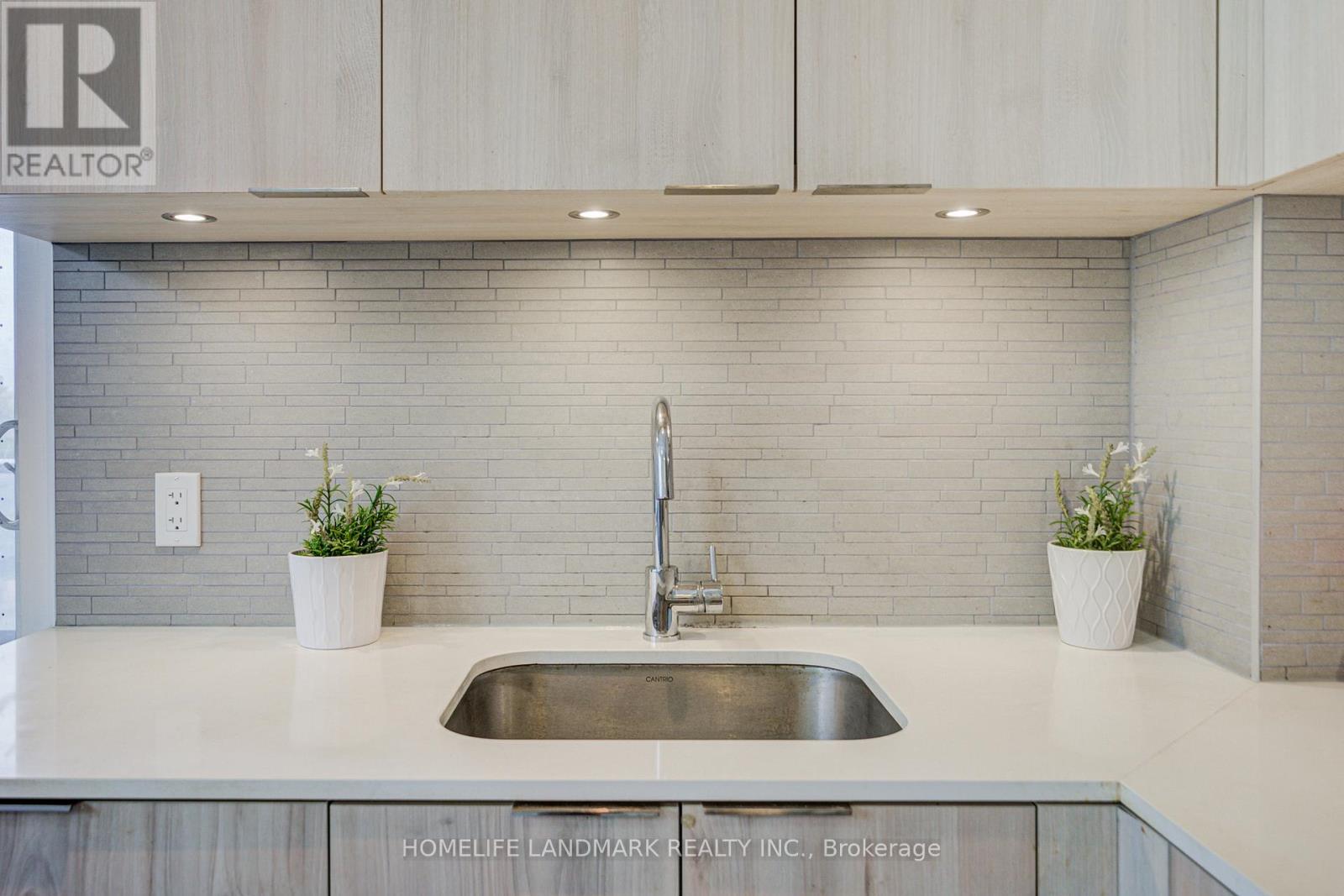 302 - 50 Forest Manor Road, Toronto, Ontario  M2J 0E3 - Photo 28 - C12549010