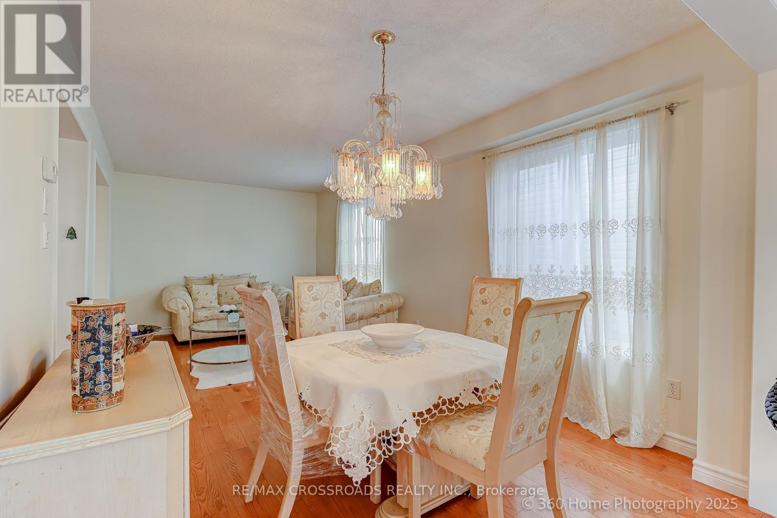 29 Billingsley Crescent, Markham, Ontario L3S 4P2 - Photo 10 - N12546100