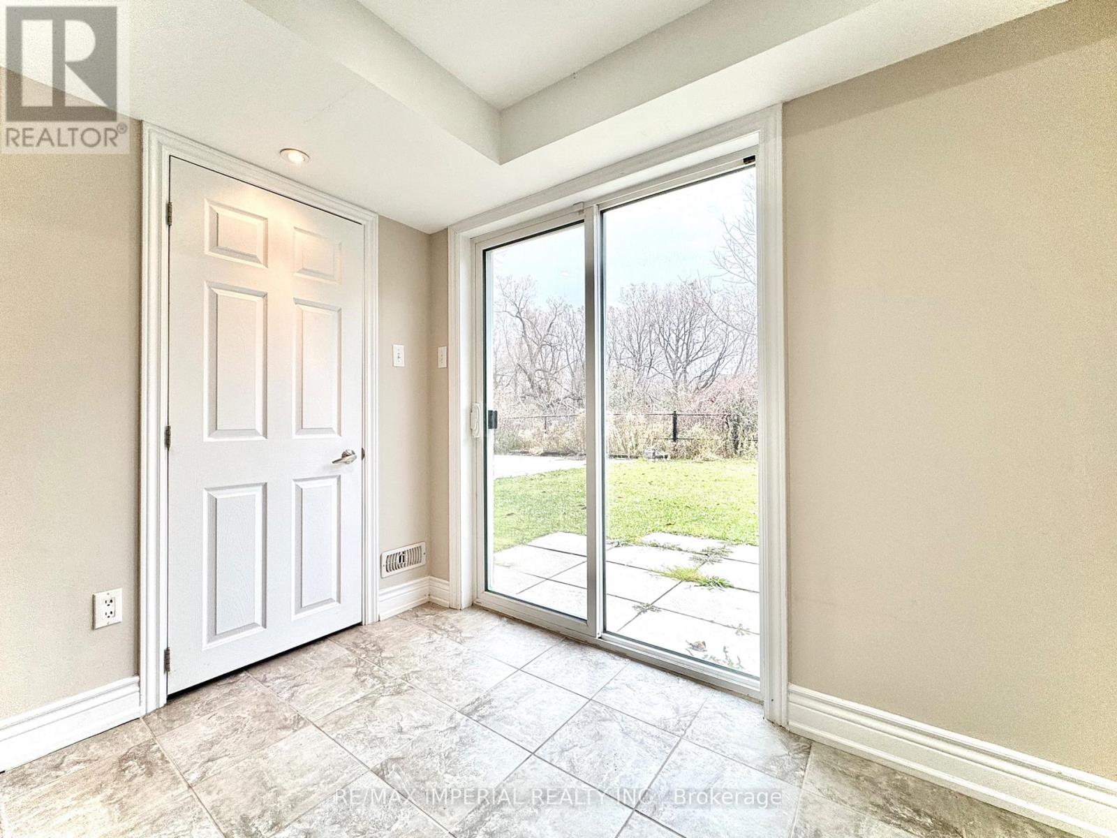 57 COLLIN COURT, Richmond Hill, Ontario