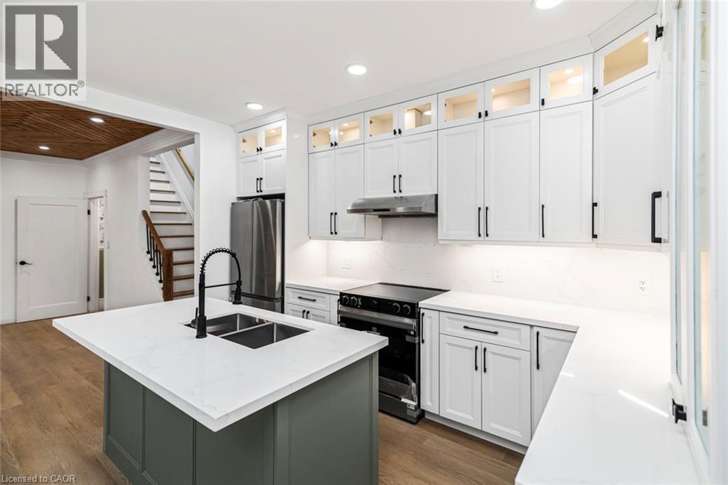 48 Aikman Avenue, Hamilton, Ontario L8M 1P7 - Photo 4 - 40787960