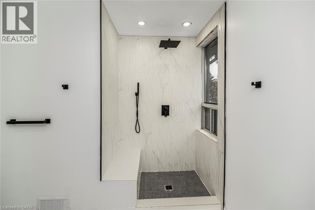 48 Aikman Avenue, Hamilton, Ontario L8M 1P7 - Photo 22 - 40787960