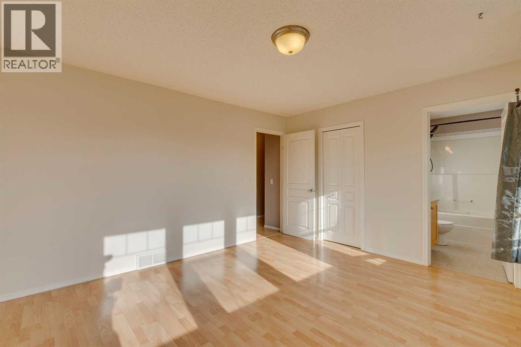 228 Luxstone Place Sw, Airdrie, Alberta  T4B 3C1 - Photo 15 - A2270764