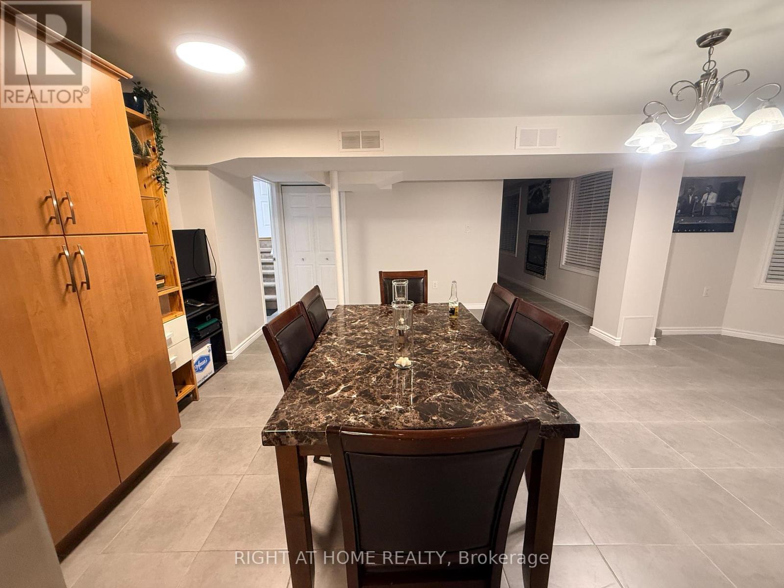 Lower Level - 24 Sawston Circle, Brampton, Ontario  L7A 2N8 - Photo 6 - W12543726