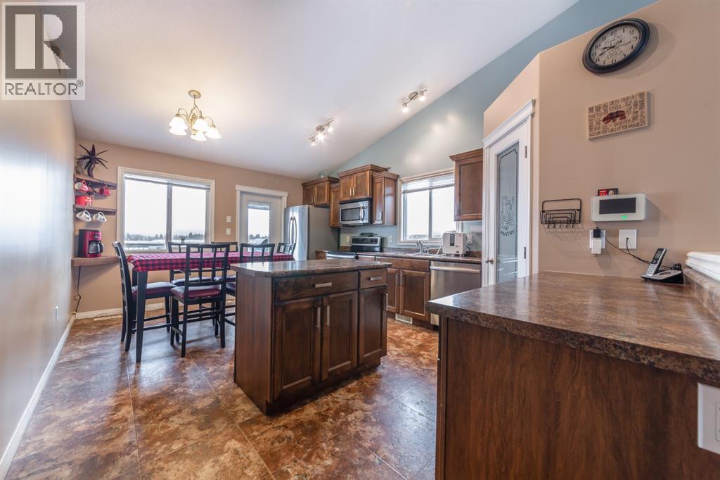 3207 43 Avenue, Lloydminster, Saskatchewan  S9V 2E6 - Photo 5 - A2267142