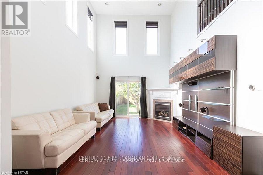 2016 Beaverbrook Avenue, London North, Ontario N6H 5X3 - Photo 12 - X12459066