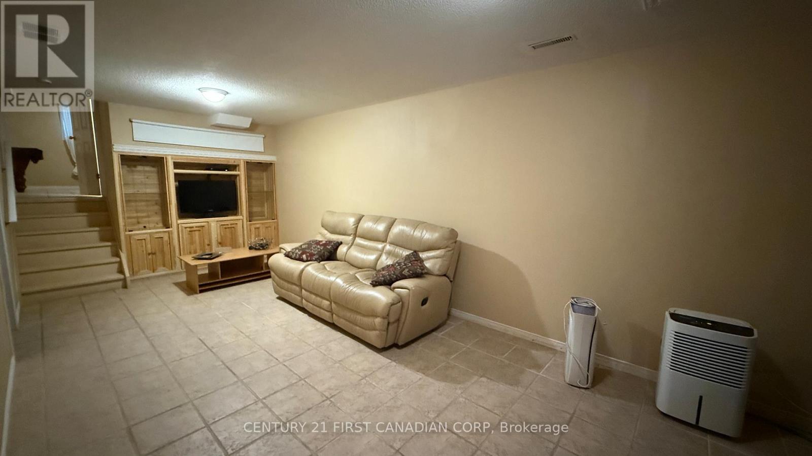 293 Wildgoose Road, London East, Ontario N5W 6E4 - Photo 22 - X12471123