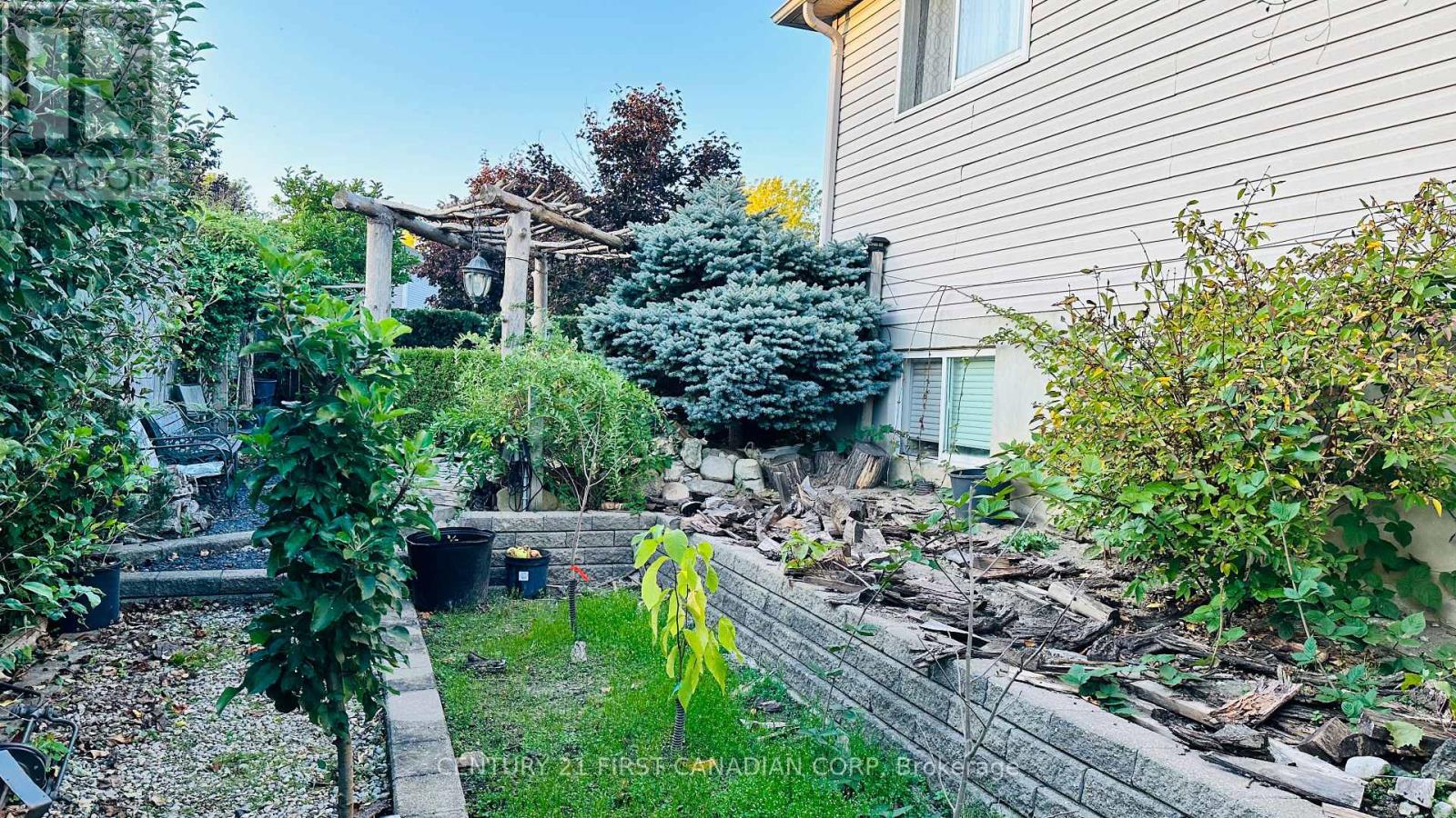 293 Wildgoose Road, London East, Ontario N5W 6E4 - Photo 28 - X12471123