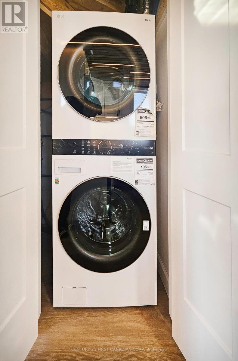 Unit 3 - 857 Dundas Street, London East, Ontario N5W 2Z8 - Photo 16 - X12549036