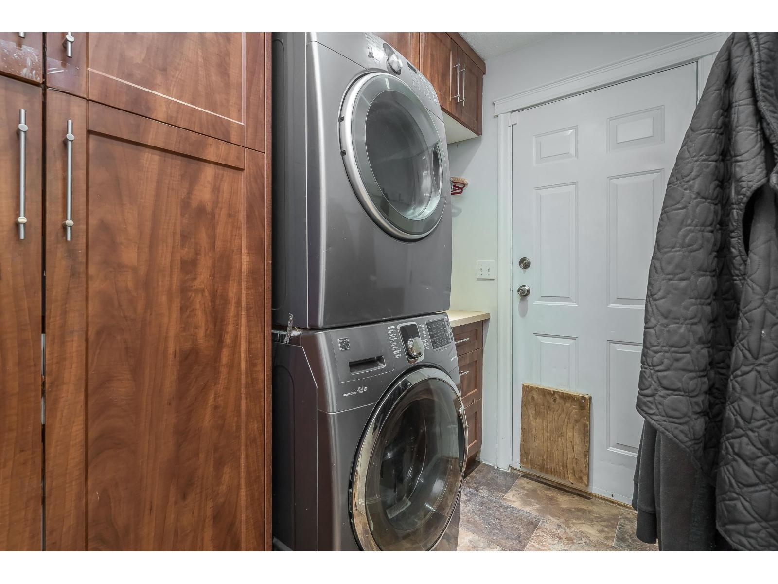 32306 Marshall Road, Abbotsford, British Columbia  V2T 1A4 - Photo 31 - R3066858