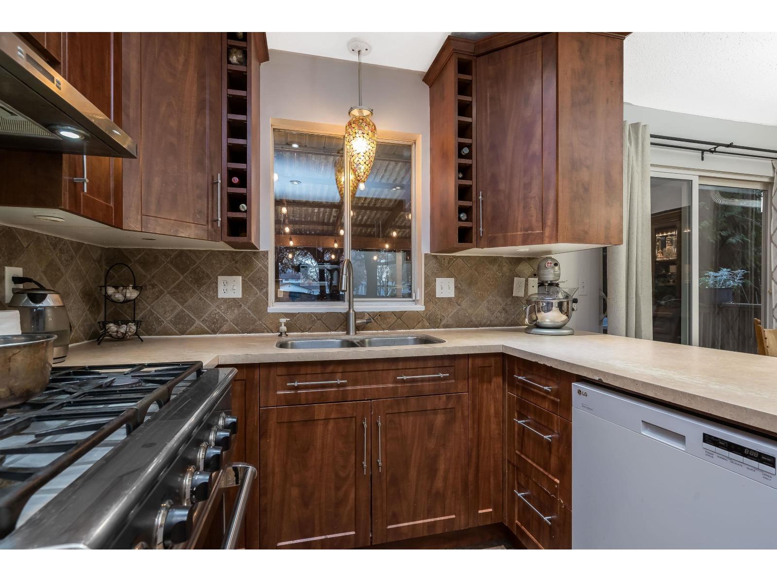 32306 Marshall Road, Abbotsford, British Columbia  V2T 1A4 - Photo 22 - R3066858