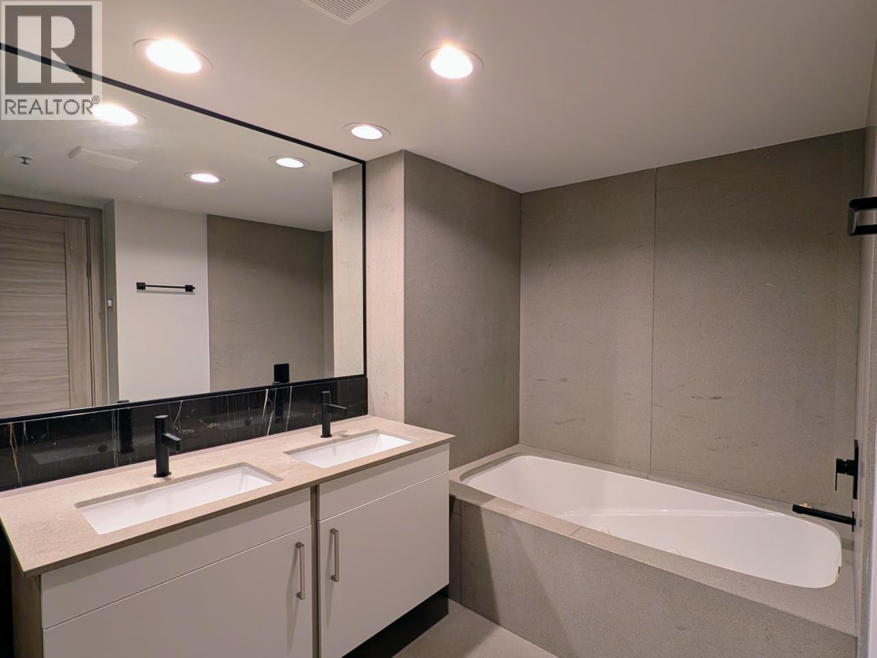 3d 328 Taylor Way, West Vancouver, British Columbia  V7T 2Y4 - Photo 14 - R3067073