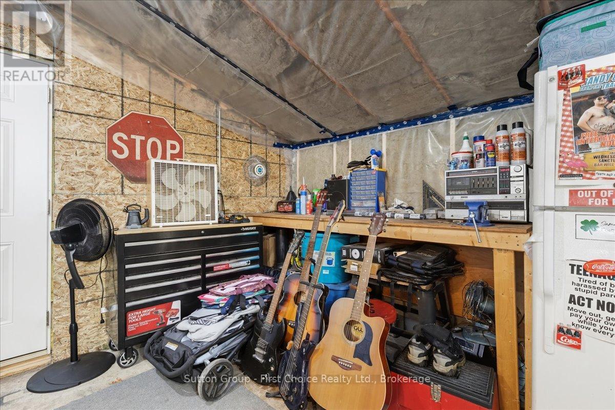 33 Victoria Street, West Perth, Ontario N0K 1N0 - Photo 26 - X12549022