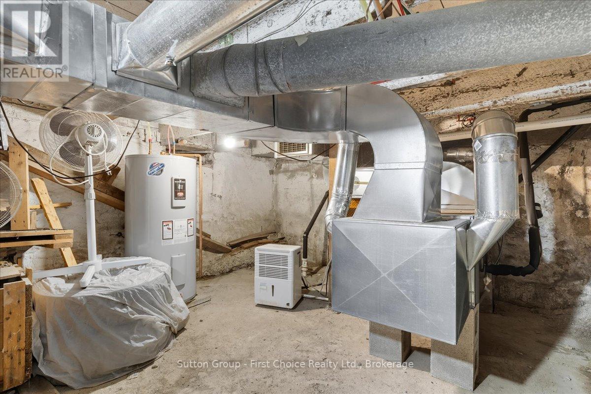 33 Victoria Street, West Perth, Ontario N0K 1N0 - Photo 27 - X12549022