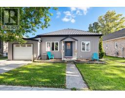 33 VICTORIA STREET, West Perth, Ontario