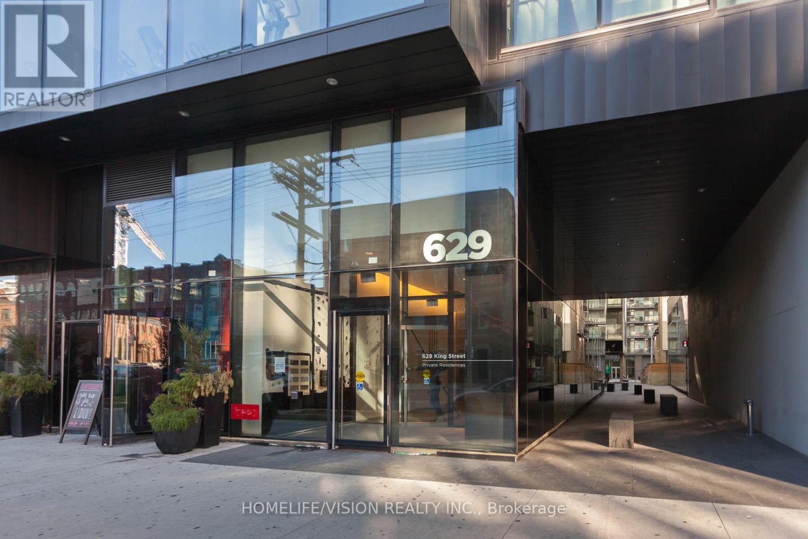 630 - 629 KING STREET W, Toronto, Ontario
