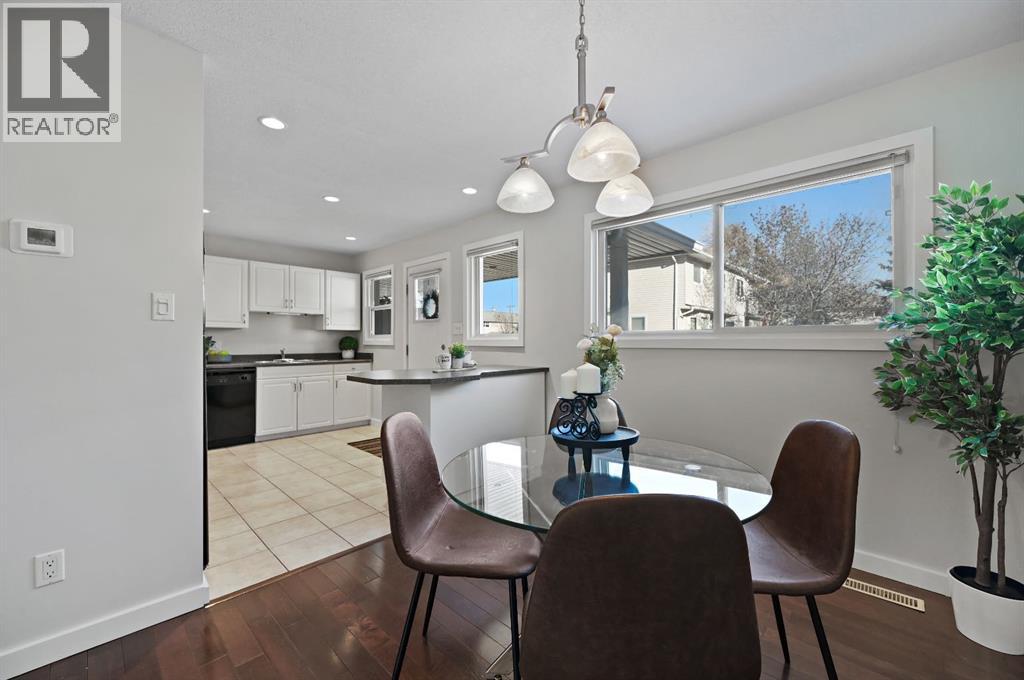 571 Killarney Glen Court Sw, Calgary, Alberta  T3E 7H4 - Photo 12 - A2265392