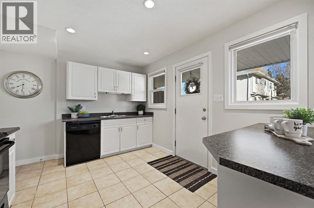 571 Killarney Glen Court Sw, Calgary, Alberta  T3E 7H4 - Photo 15 - A2265392