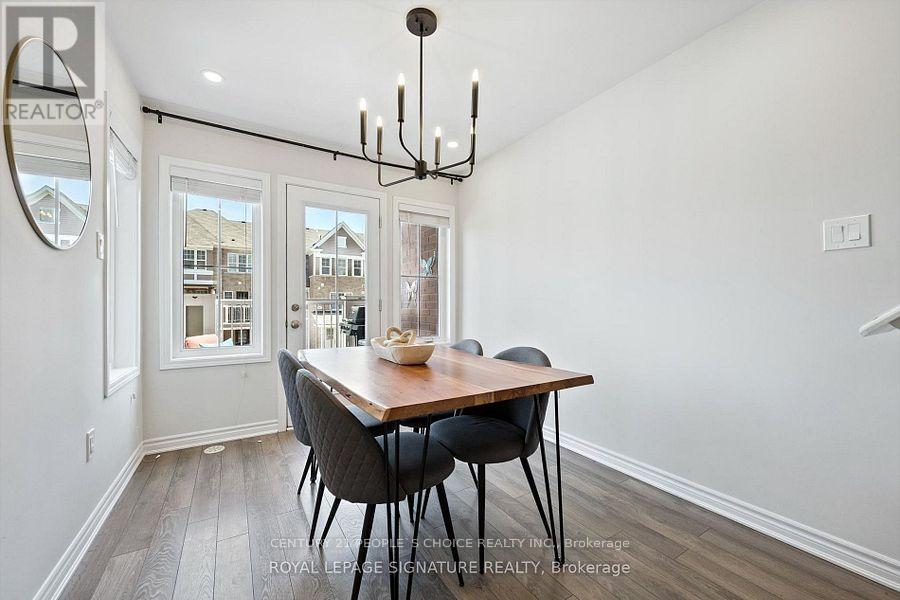 299 Casson Point, Milton, Ontario  L9E 0A4 - Photo 10 - W12549034