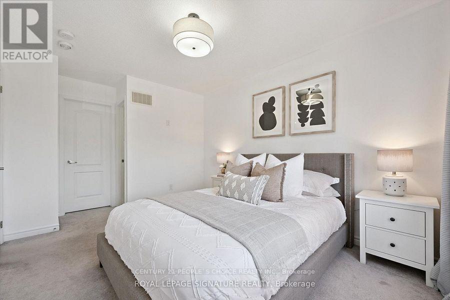 299 Casson Point, Milton, Ontario  L9E 0A4 - Photo 20 - W12549034