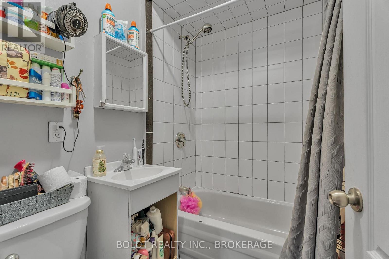 209 Rosslyn Avenue S, Hamilton, Ontario L8M 3J6 - Photo 23 - X12305865