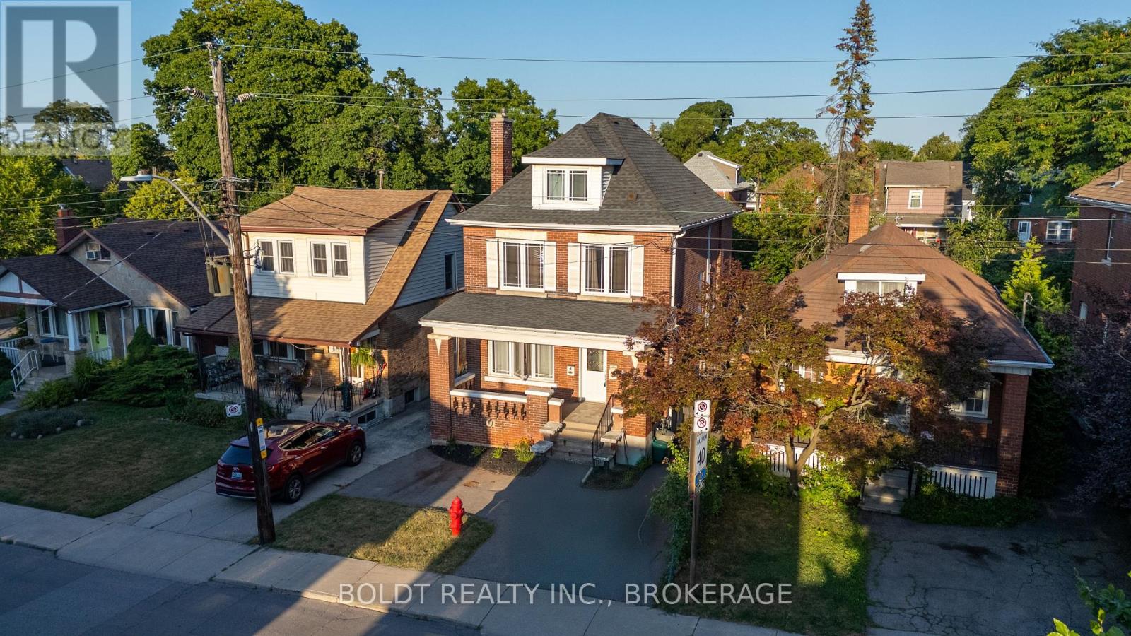 209 Rosslyn Avenue S, Hamilton, Ontario L8M 3J6 - Photo 3 - X12305865