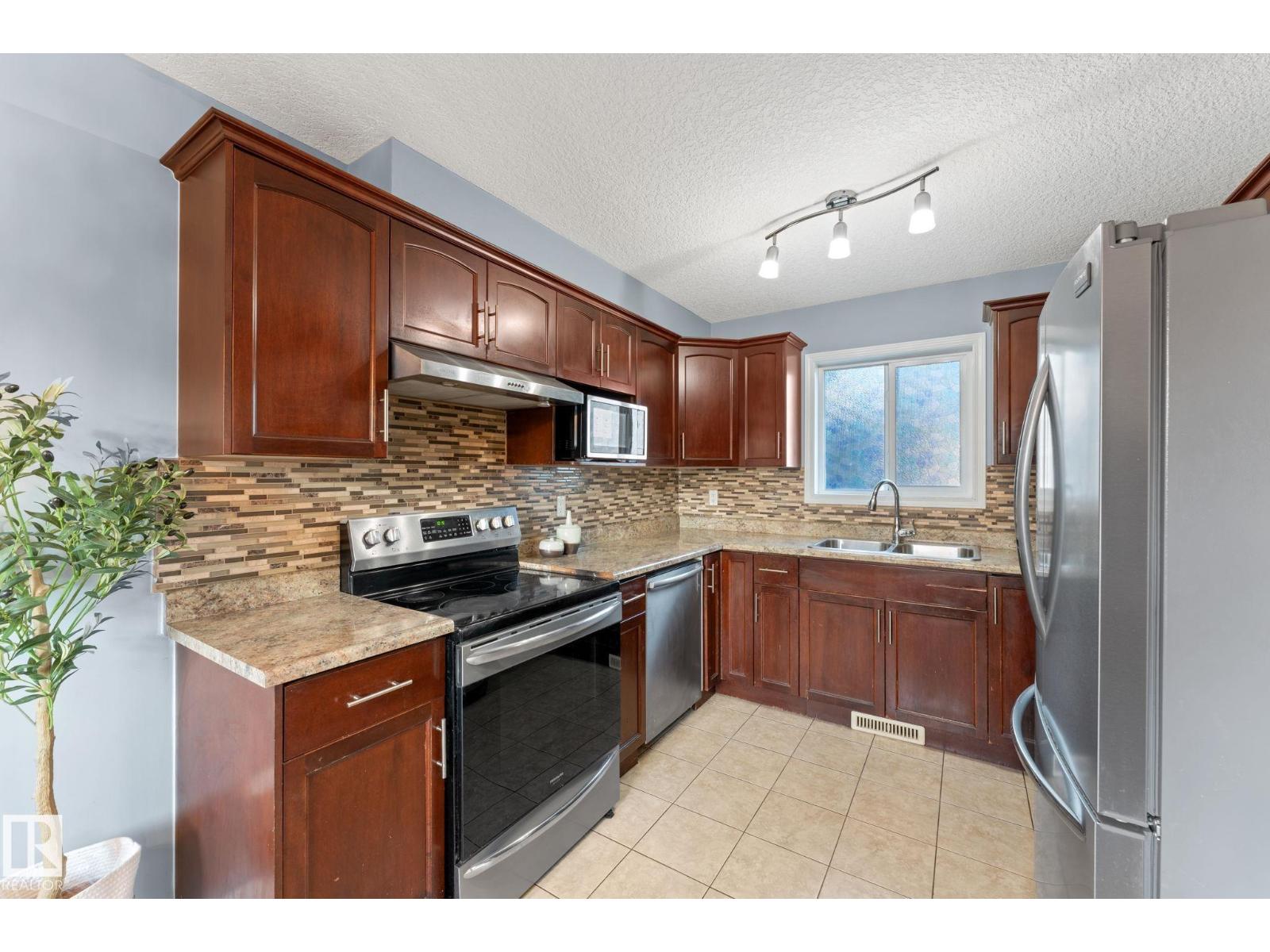 12713 116 St Nw Nw, Edmonton, Alberta  T5E 5H1 - Photo 10 - E4465893