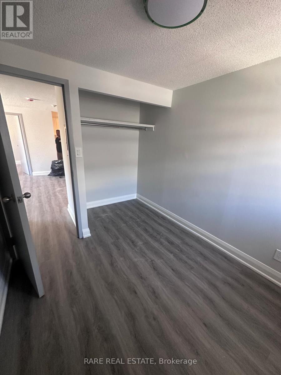 9 - 99 Bellevue Avenue, Toronto, Ontario  M5T 2N8 - Photo 10 - C12549042