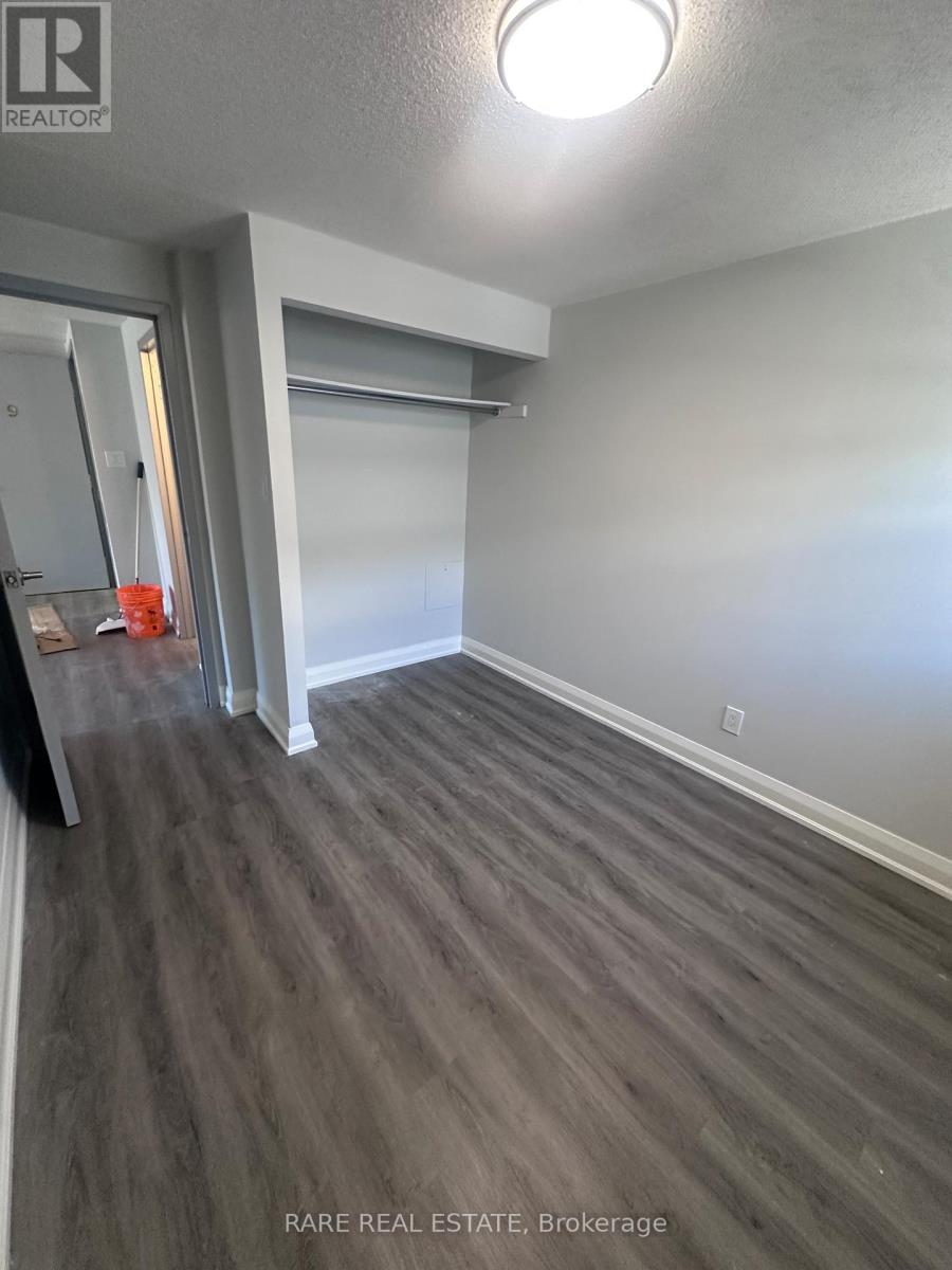 9 - 99 Bellevue Avenue, Toronto, Ontario  M5T 2N8 - Photo 14 - C12549042