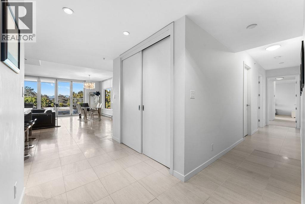 503 6093 Iona Drive, Vancouver, British Columbia  V6T 0B2 - Photo 2 - R3056345