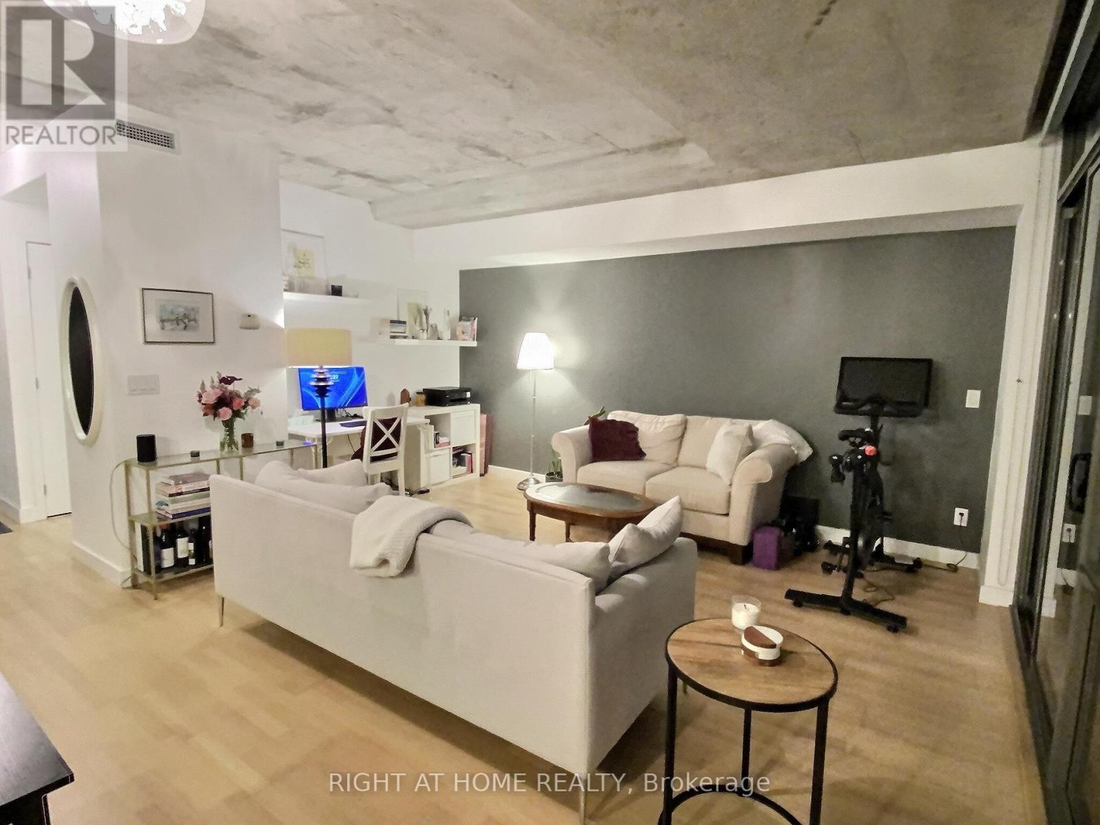 909 - 55 Stewart Street, Toronto, Ontario M5V 2V1 - Photo 5 - C12548680