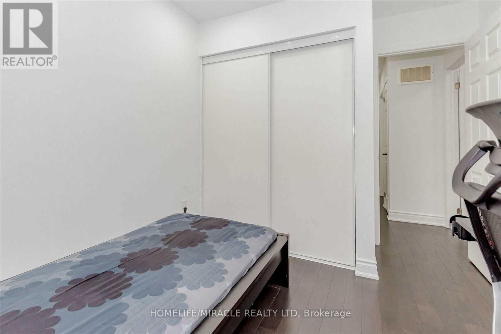 30 - 92 Baycliffe Crescent, Brampton, Ontario L7A 3Z3 - Photo 14 - W12549040