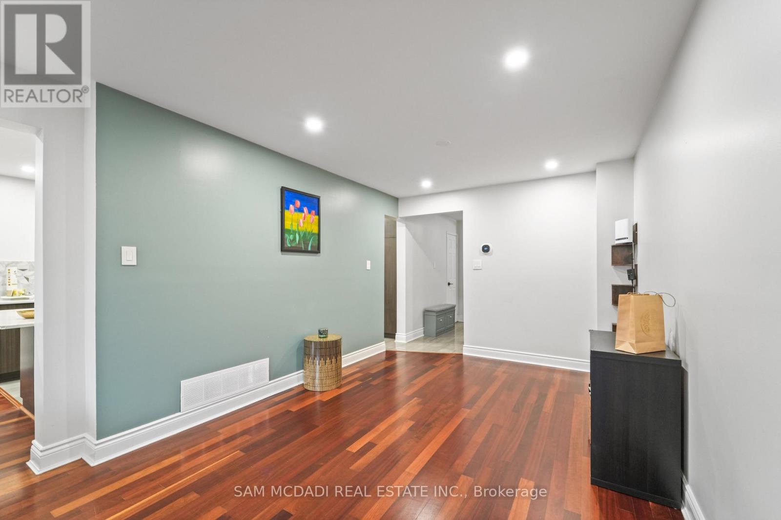 2988 Gulfstream Way, Mississauga, Ontario  L5N 6J8 - Photo 12 - W12549046