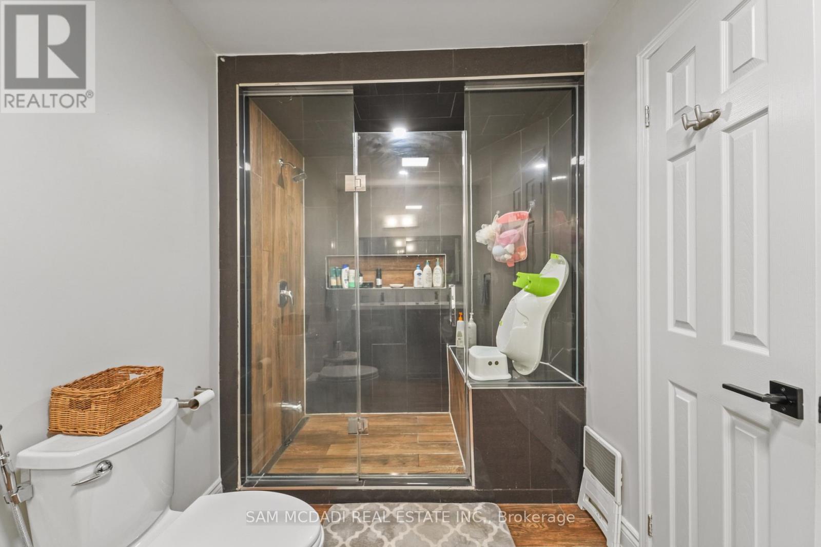 2988 Gulfstream Way, Mississauga, Ontario  L5N 6J8 - Photo 28 - W12549046